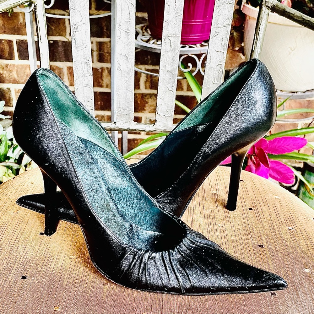 Herve Leger Black Pleated Leather Shoes38.5